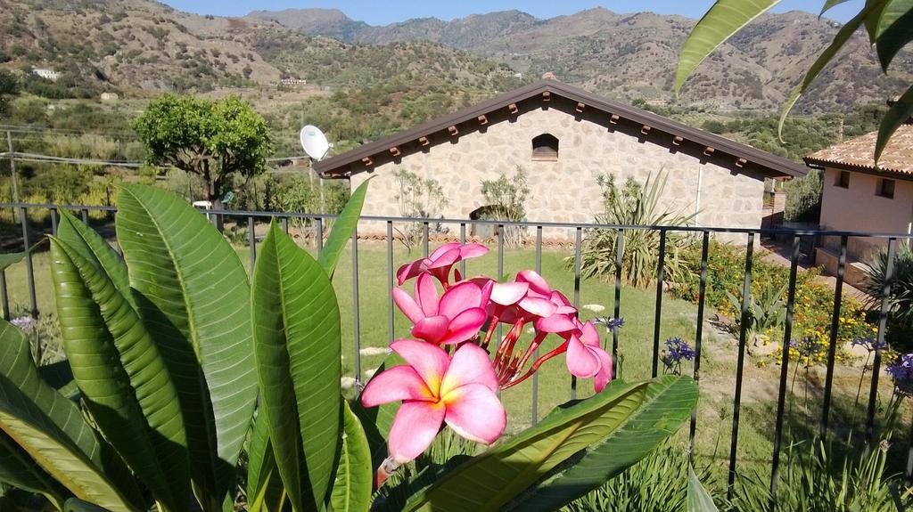 Taormina Villa Ibiscus Alcantara Gaggi Pokój zdjęcie