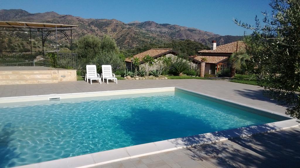 Taormina Villa Ibiscus Alcantara Gaggi Pokój zdjęcie